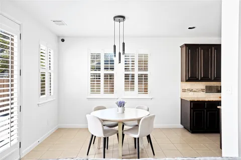 $775,000 | 6820 Barstow Court, Austin, TX 78749