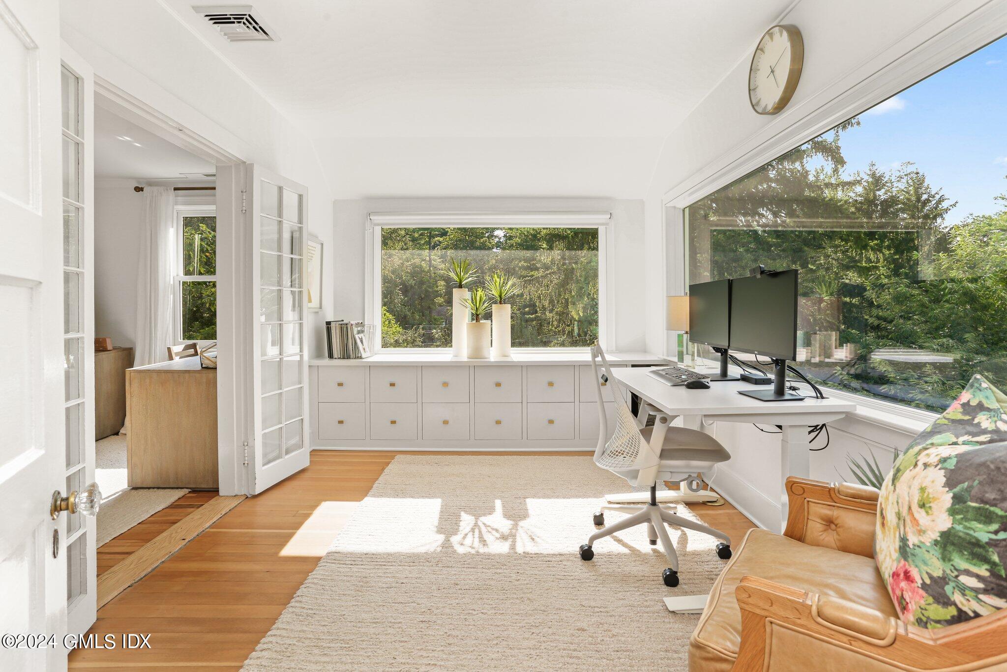 127 Dingletown Road Greenwich, CT 06830 - Photo 21 of 54 33-web-or-mls-127-dingletown-rd