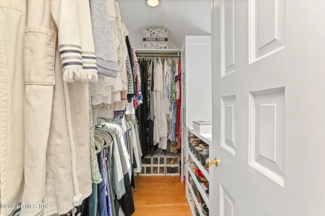 $23,000 | 127 Dingletown Road, Greenwich, CT 06830