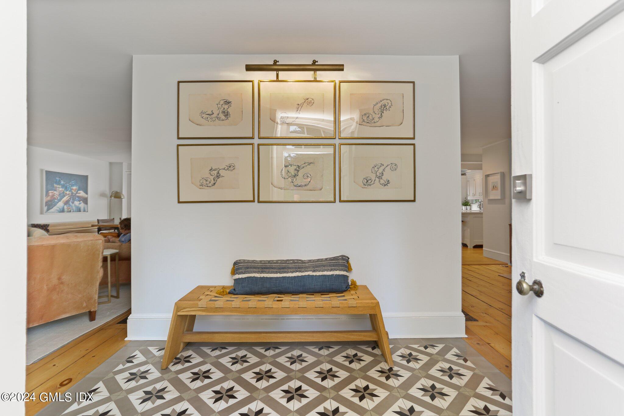 127 Dingletown Road Greenwich, CT 06830 - Photo 3 of 54 2-web-or-mls-127-dingletown-rd