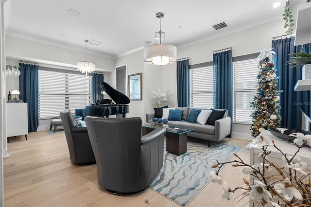 $875,000 | 946 Highland Avenue, Unit 27, Dunedin, FL 34698