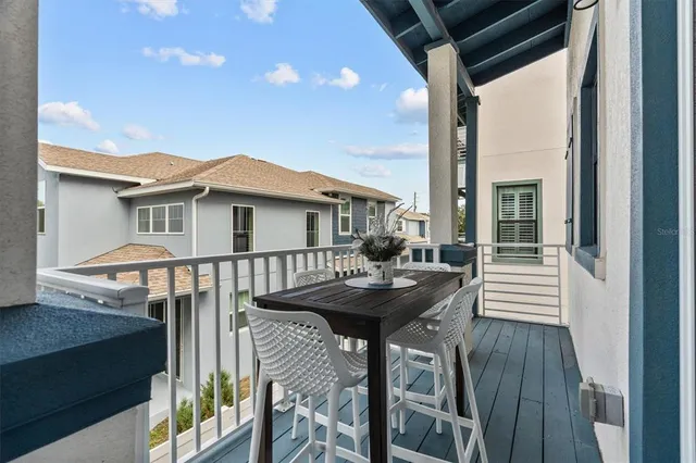 $875,000 | 946 Highland Avenue, Unit 27, Dunedin, FL 34698