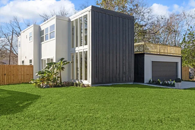 $507,000 | 212 North Forrest Avenue, La Porte, TX 77571