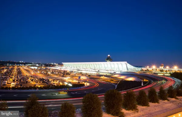 $699,990 | 1961 Illumination Drive, Unit 2, Vienna, VA 22182