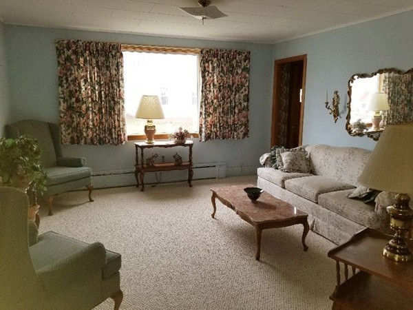 39 Bank Street Ware, MA 01082 - Photo 4 of 20 Gallery Image 4