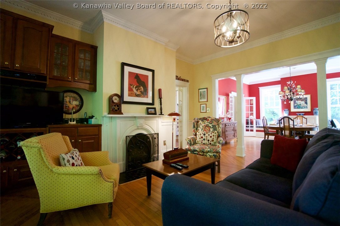 16 Terrace Road Charleston, WV 25314 - Photo 6 of 30 Gallery Image 6