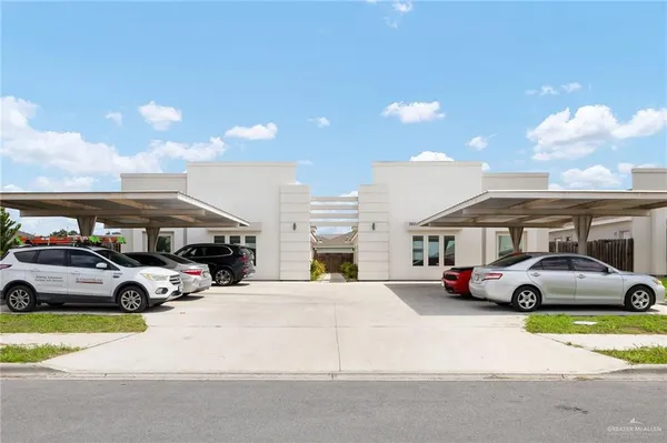 $1,025 | 1416 Alta Vista Drive, Unit 1, Weslaco, TX 78596