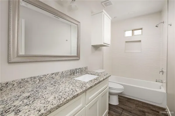 $1,025 | 1416 Alta Vista Drive, Unit 1, Weslaco, TX 78596