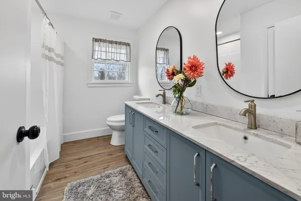 $365,000 | 12 East Main Street, Quinton, NJ 08072