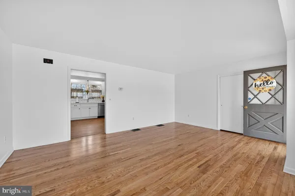 $365,000 | 12 East Main Street, Quinton, NJ 08072