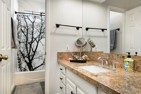 $1,245,000 | 78545 Starlight Lane, Bermuda Dunes, CA 92203