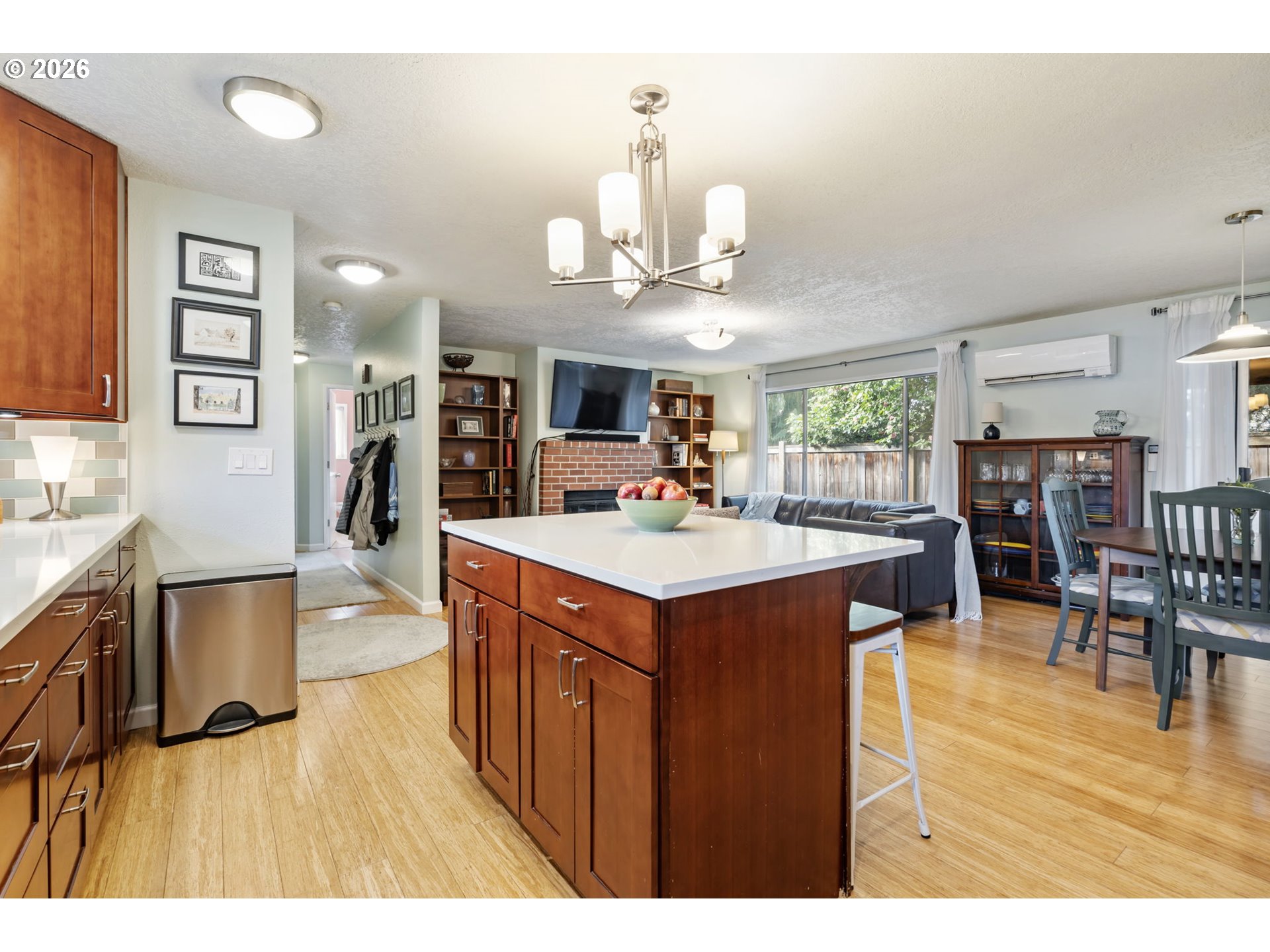 2743 Southeast 63rd Avenue Portland, OR 97206 - Photo 13 of 39