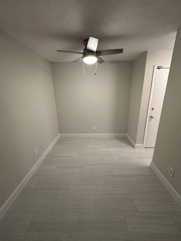 11 Riverside Avenue, Unit 4 Danvers, MA 01923 - Photo 15 of 32 Gallery Image 15