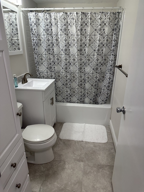 11 Riverside Avenue, Unit 4 Danvers, MA 01923 - Photo 21 of 32 Gallery Image 21