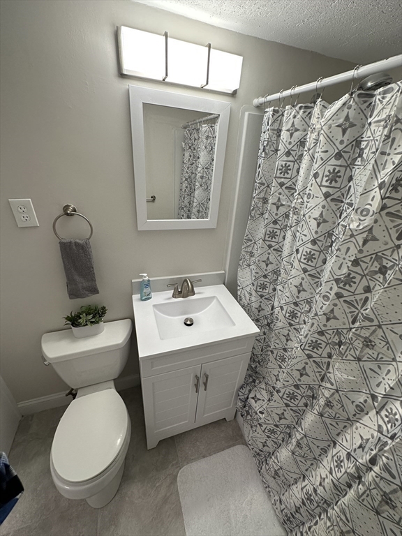 11 Riverside Avenue, Unit 4 Danvers, MA 01923 - Photo 25 of 32 Gallery Image 25