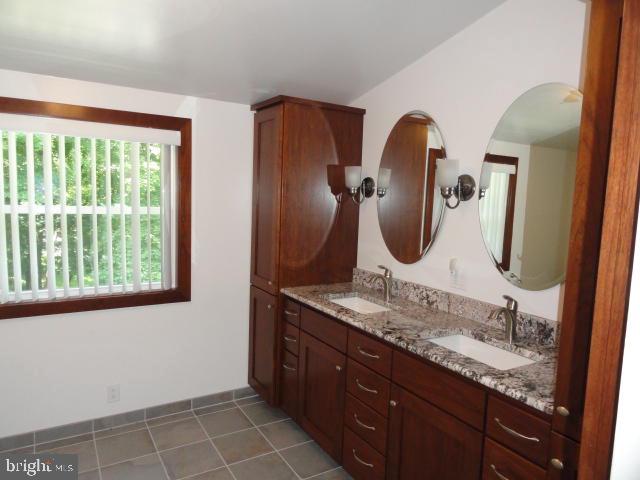 118 Rexmont Road Lebanon, PA 17042 - Photo 22 of 32 Gallery Image 22