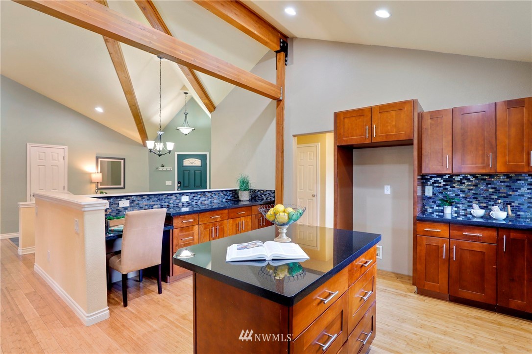 16509 Southeast 144th Street Renton, WA 98059 - Photo 12 of 40 Gallery Image 12