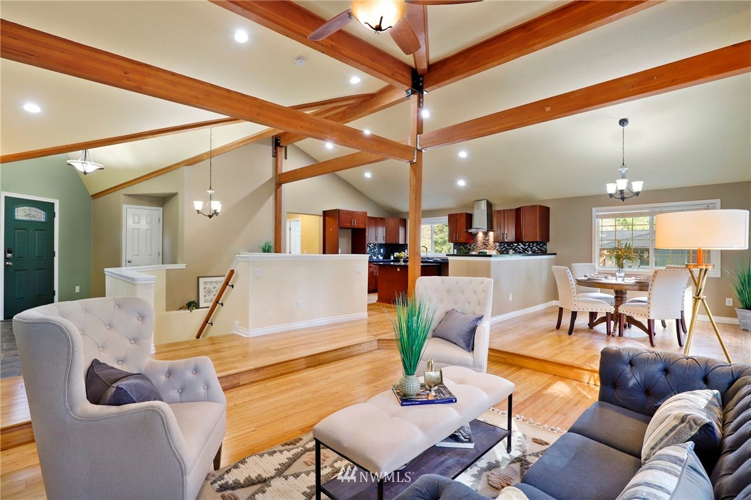 16509 Southeast 144th Street Renton, WA 98059 - Photo 3 of 40 Gallery Image 3