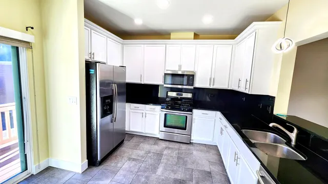 $383,900 | 2164 West Concord Lane, Addison, IL 60101