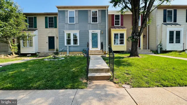 $324,900 | 1735 Winding Brook Way, Baltimore, MD 21244