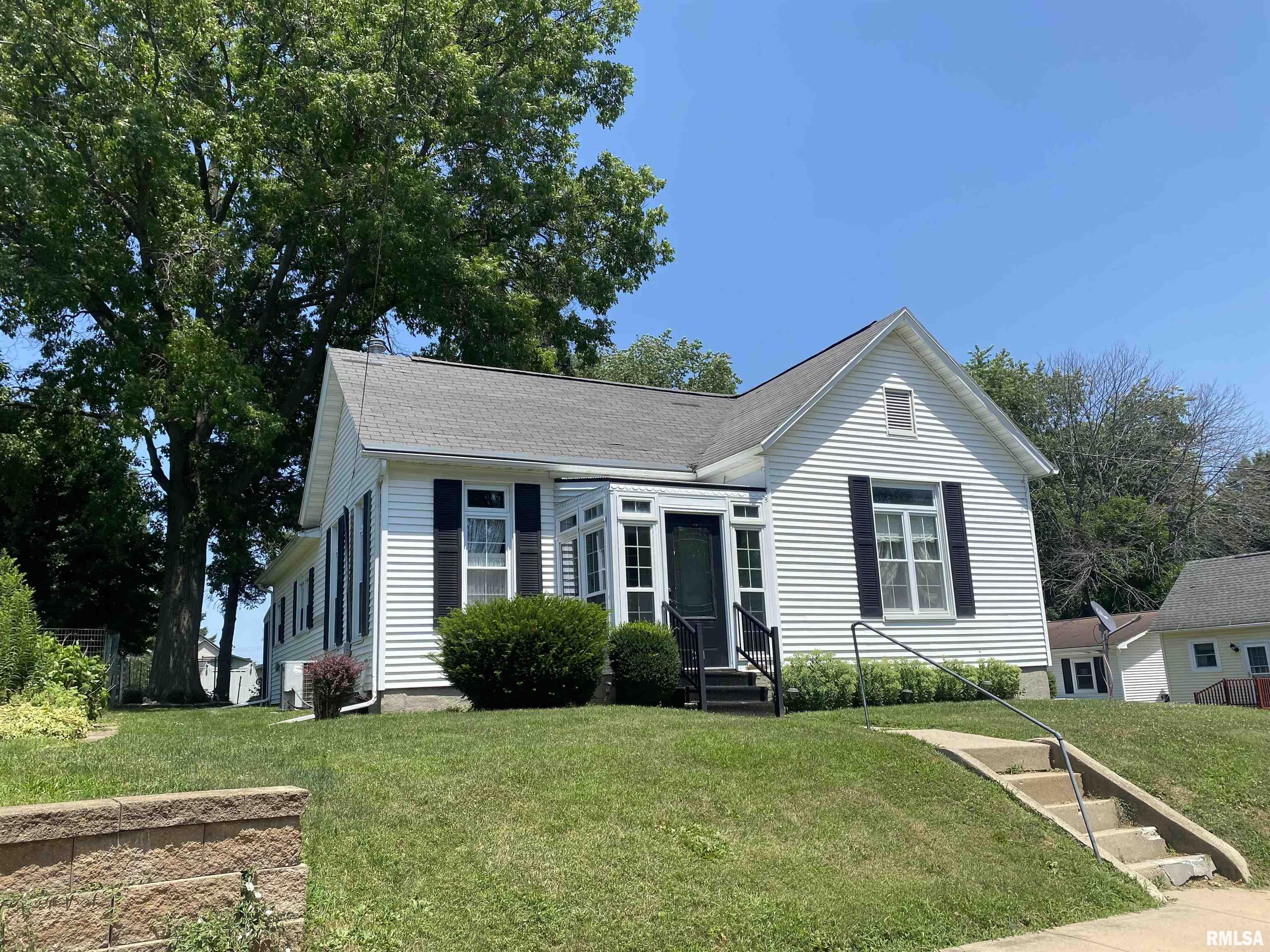 281 Fulton Place Canton, IL 61520 - Photo 54 of 55 Gallery Image 54