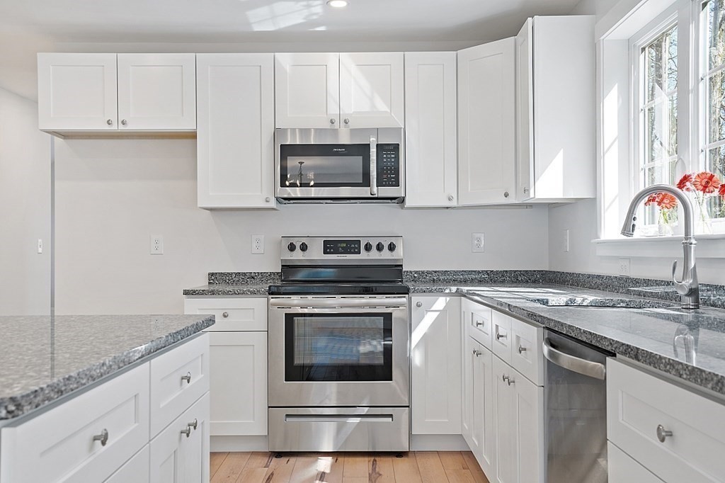 90 B Mayo Road Ashby, MA 01431 - Photo 6 of 20