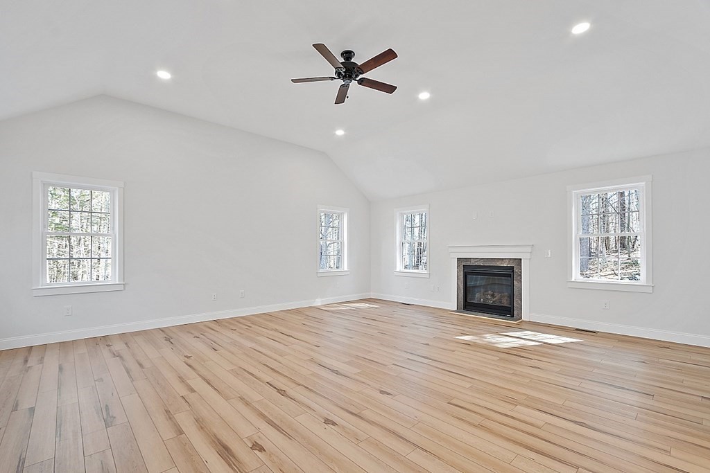 90 B Mayo Road Ashby, MA 01431 - Photo 9 of 20