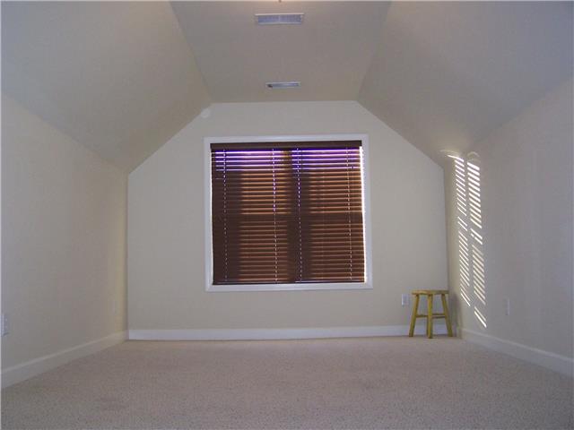 1033 Hummingbird Lane Spring Hill, TN 37174 - Photo 15 of 19