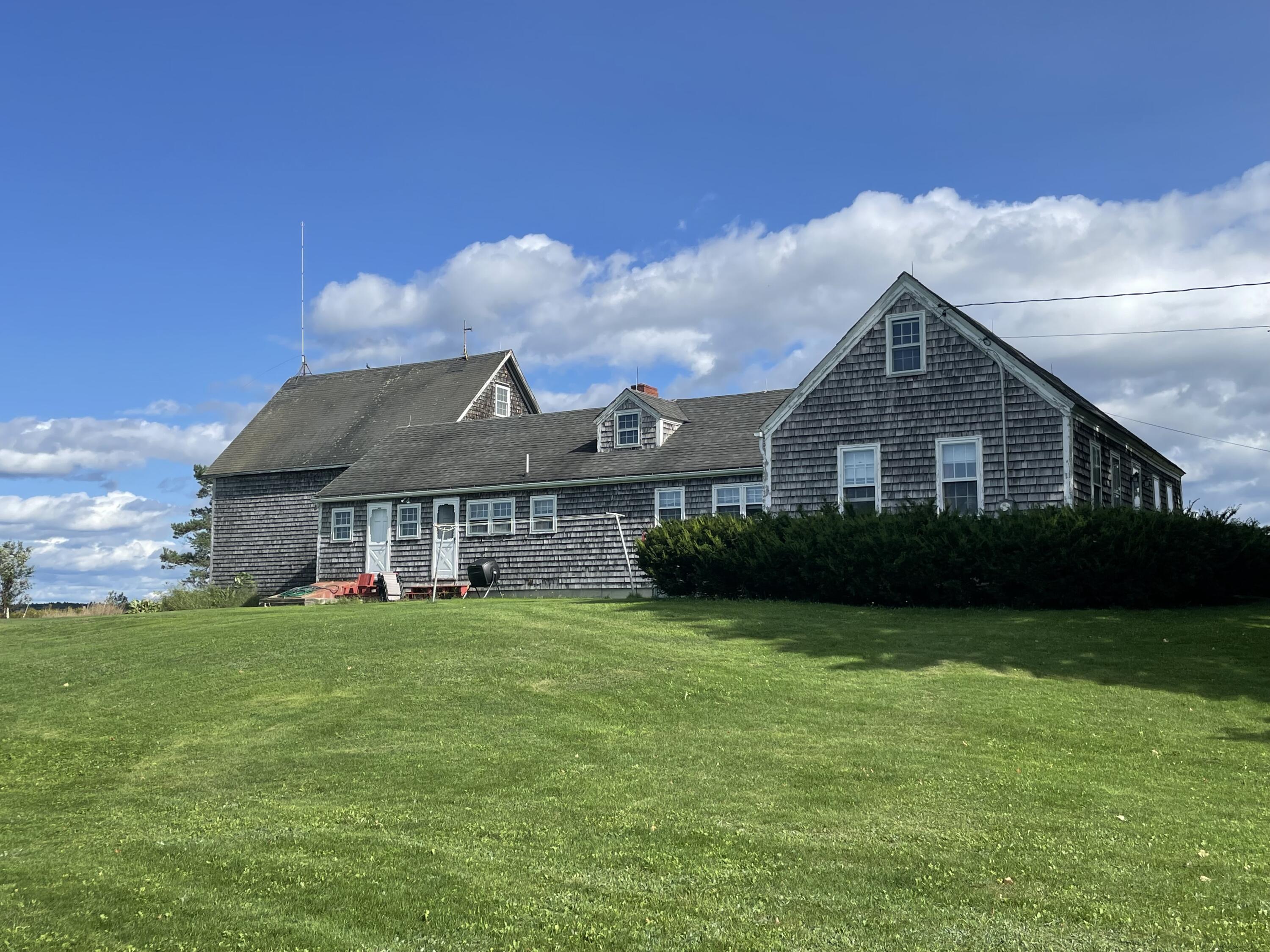 392 Weeks Mills Road South China, ME 04358 - Photo 3 of 28 392 Ext3