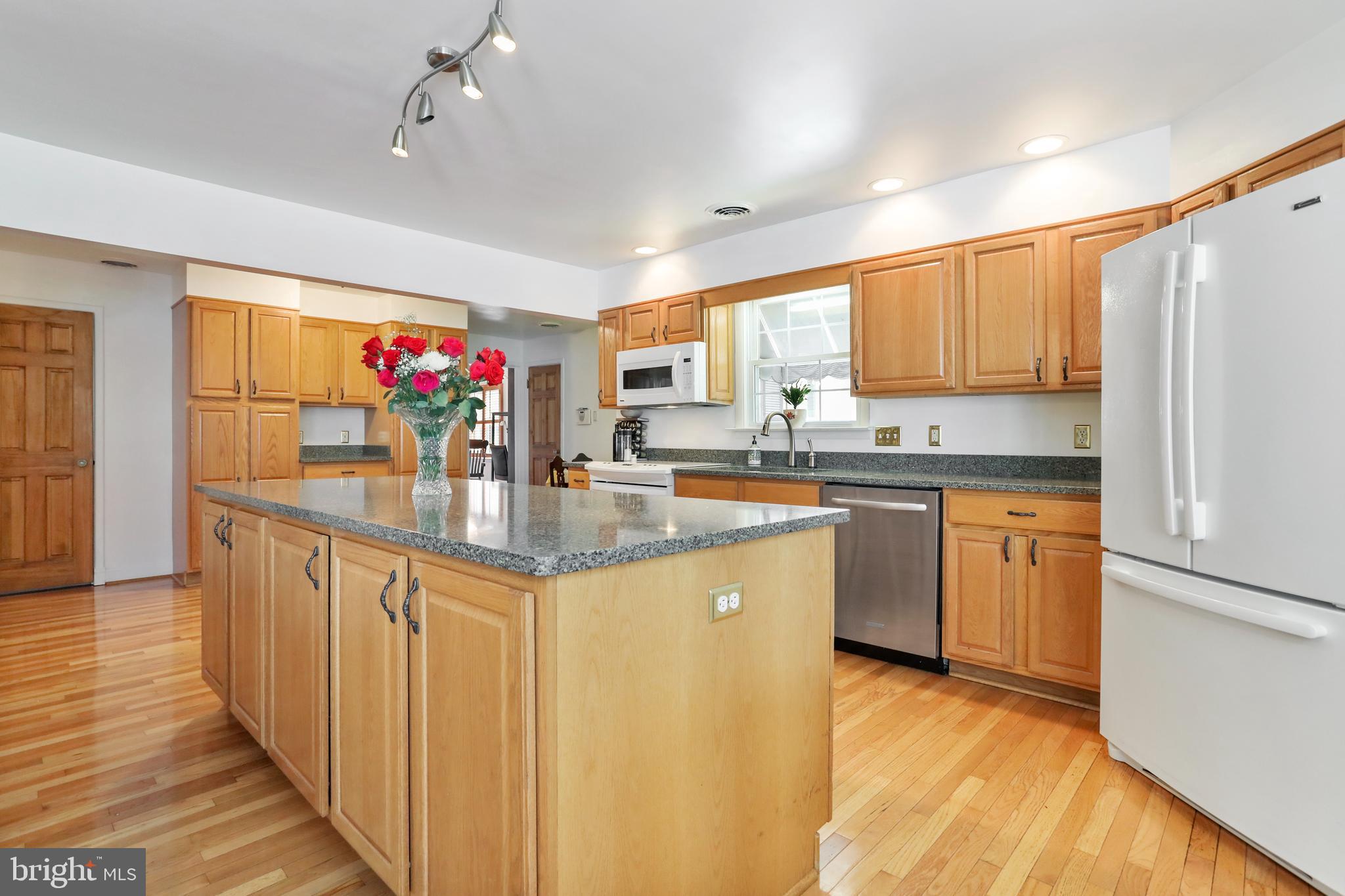 18810 Rolling Road Hagerstown, MD 21742 - Photo 14 of 43 Gallery Image 14