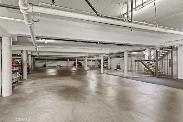 $670,000 | 5651 North Sumner Way, Unit 310, Culver City, CA 90230