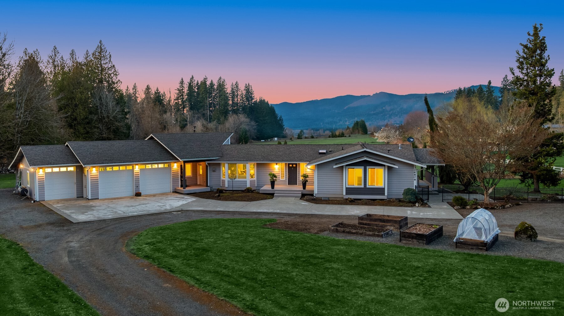 26808 Southeast 216th Street Maple Valley, WA 98038 - Photo 3 of 40
