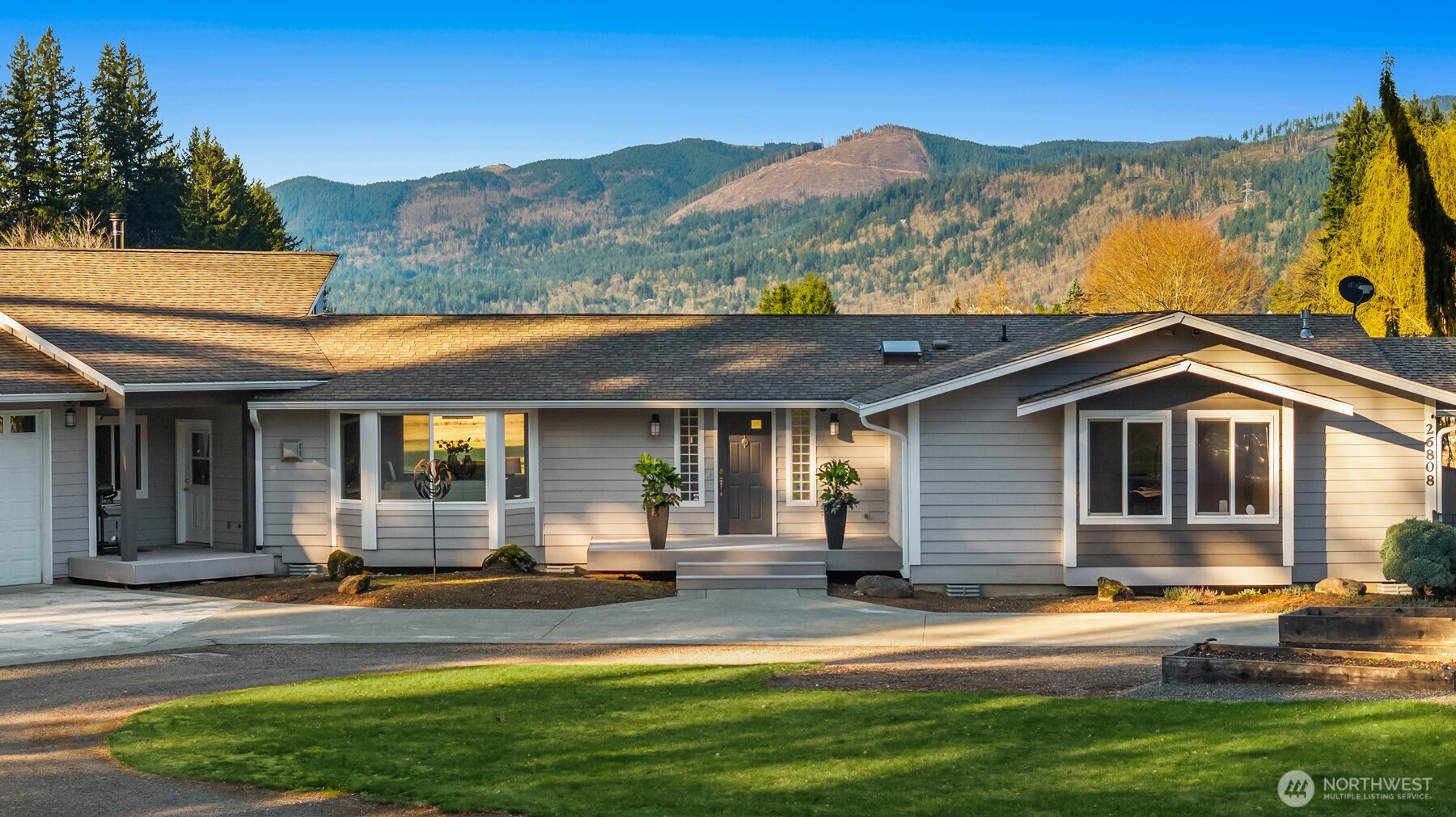 26808 Southeast 216th Street Maple Valley, WA 98038 - Photo 7 of 40