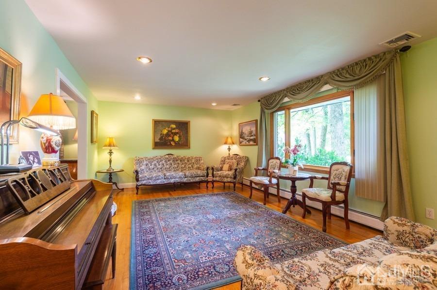18 Parker Road Edison, NJ 08820 - Photo 2 of 30 Gallery Image 2