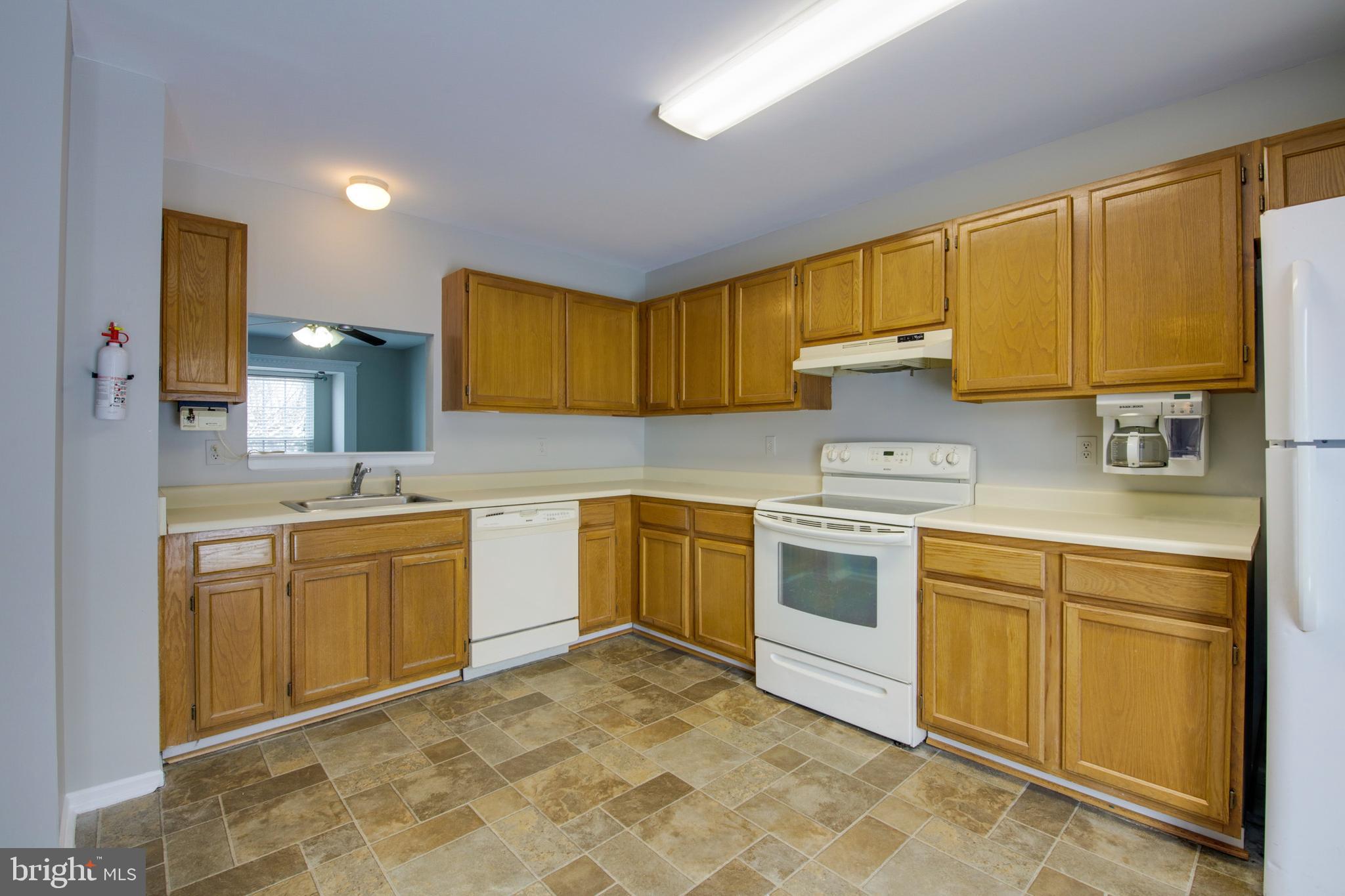 2049 Putnam Road Baltimore, MD 21227 - Photo 14 of 27 HUGE Eat in Kitchen