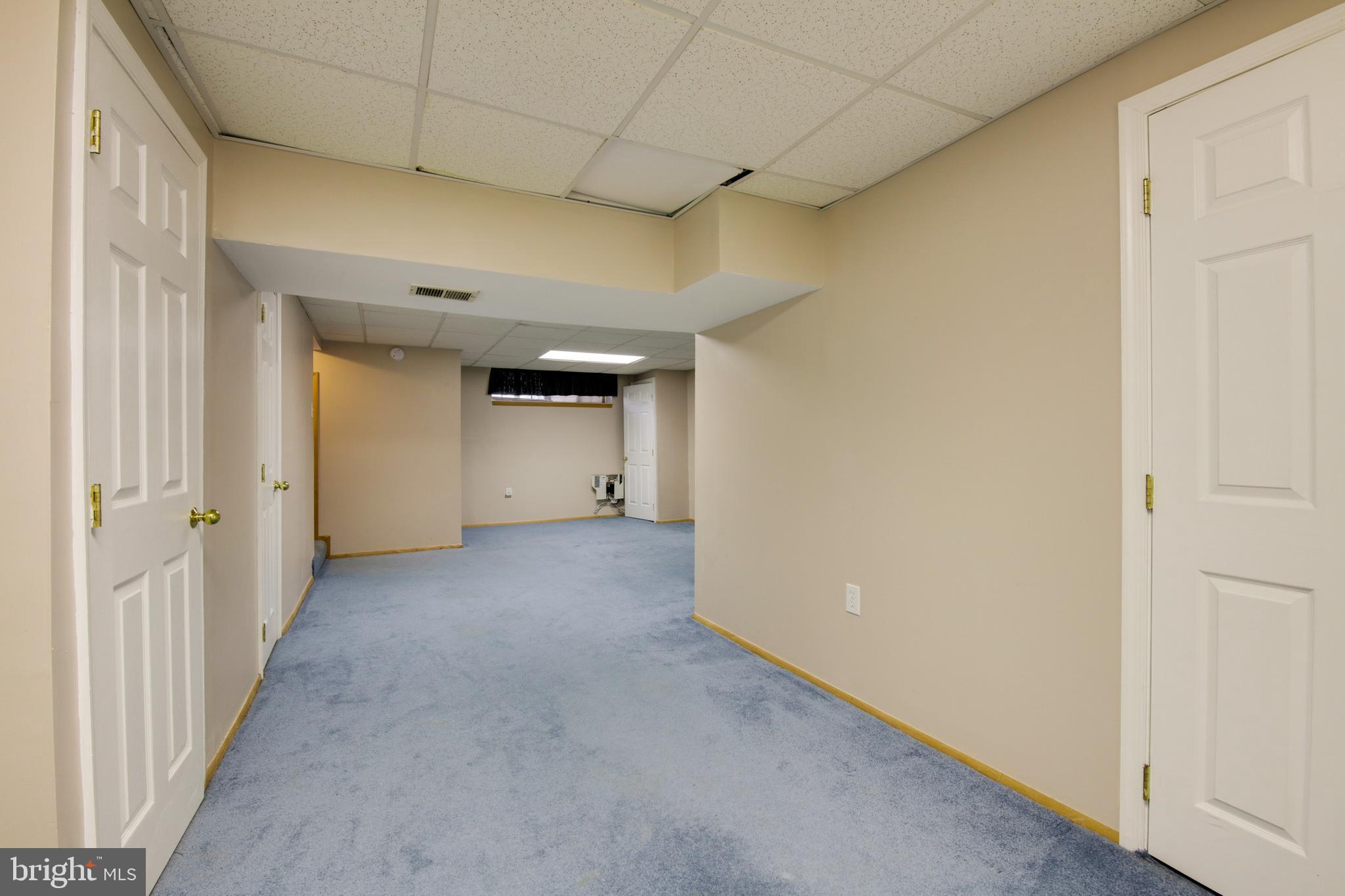 2049 Putnam Road Baltimore, MD 21227 - Photo 24 of 27 Basement Family Room