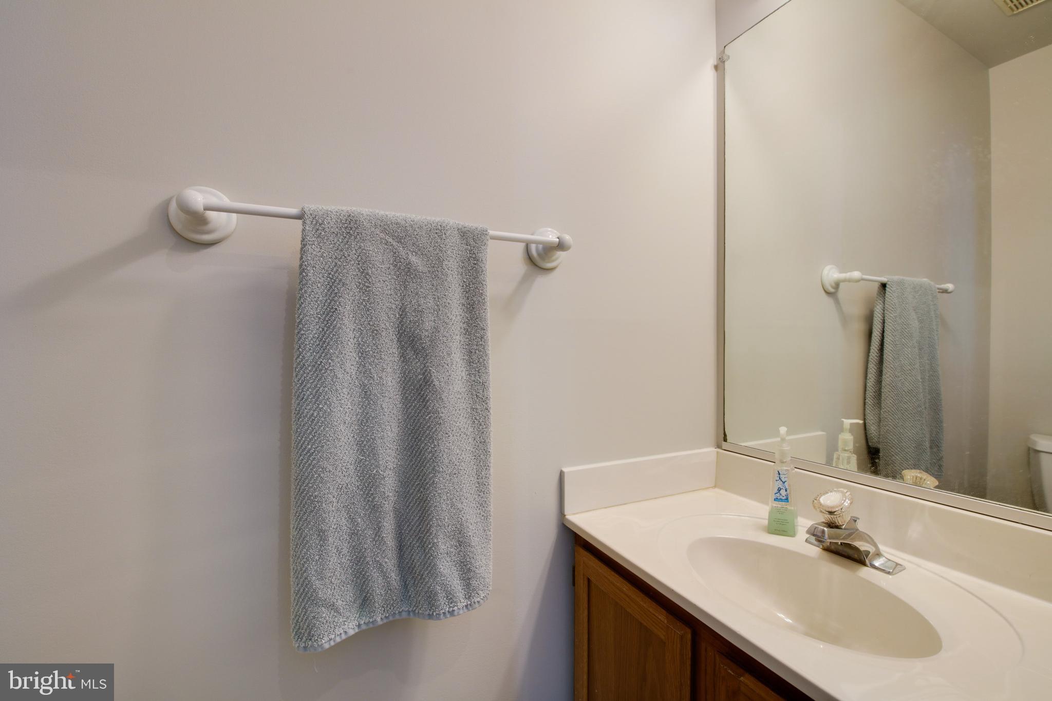 2049 Putnam Road Baltimore, MD 21227 - Photo 10 of 27 Main Floor Half Bath