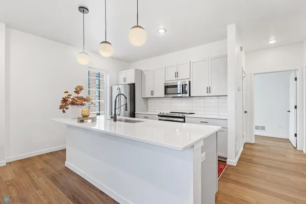$505,900 | 502 8th Street South, Unit 5, Fargo, ND 58103