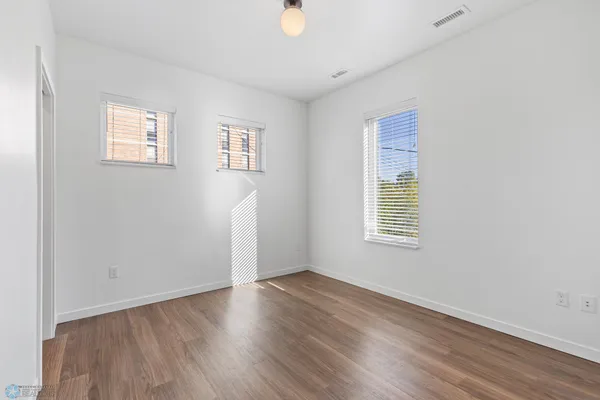 $505,900 | 502 8th Street South, Unit 5, Fargo, ND 58103