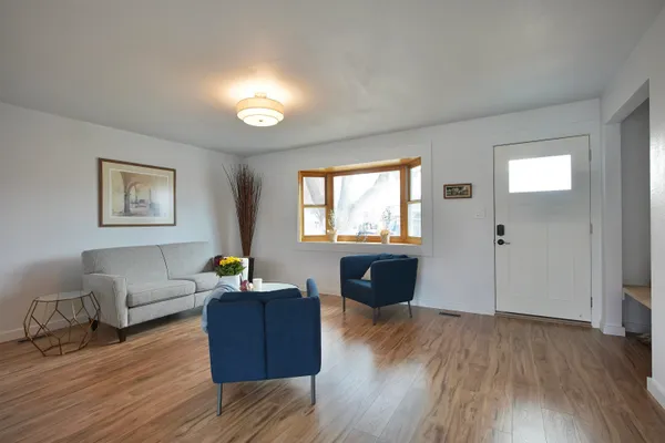 $400,000 | 1014 Mesa Drive, Douglas, WY 82633