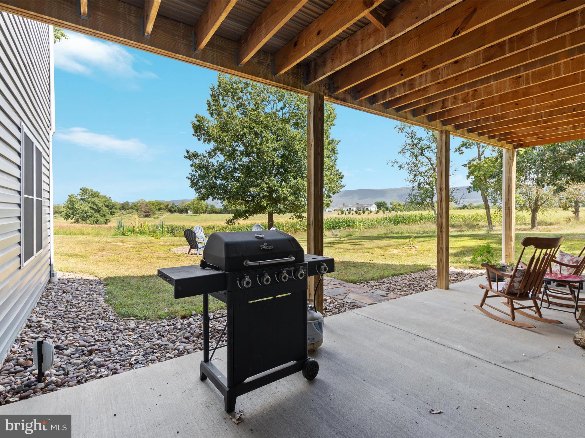1857 Polk Road Edinburg, VA 22824 - Photo 31 of 55 a view of a ocean view and a ocean view