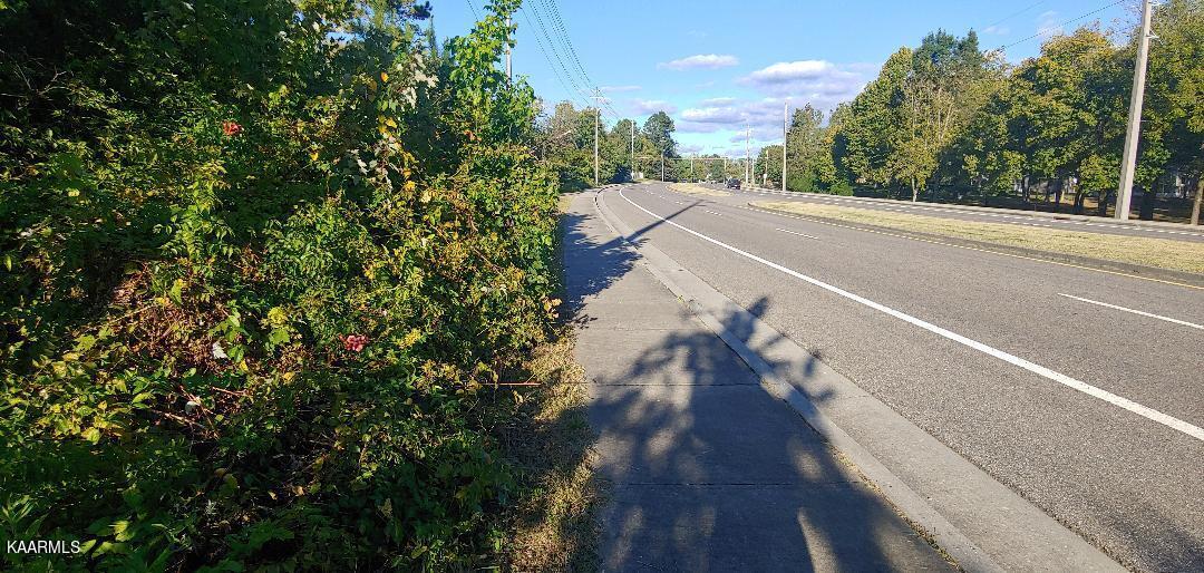 Oak Ridge Turnpike Oak Ridge, TN 37830 - Photo 2 of 3 thumbnail (2)