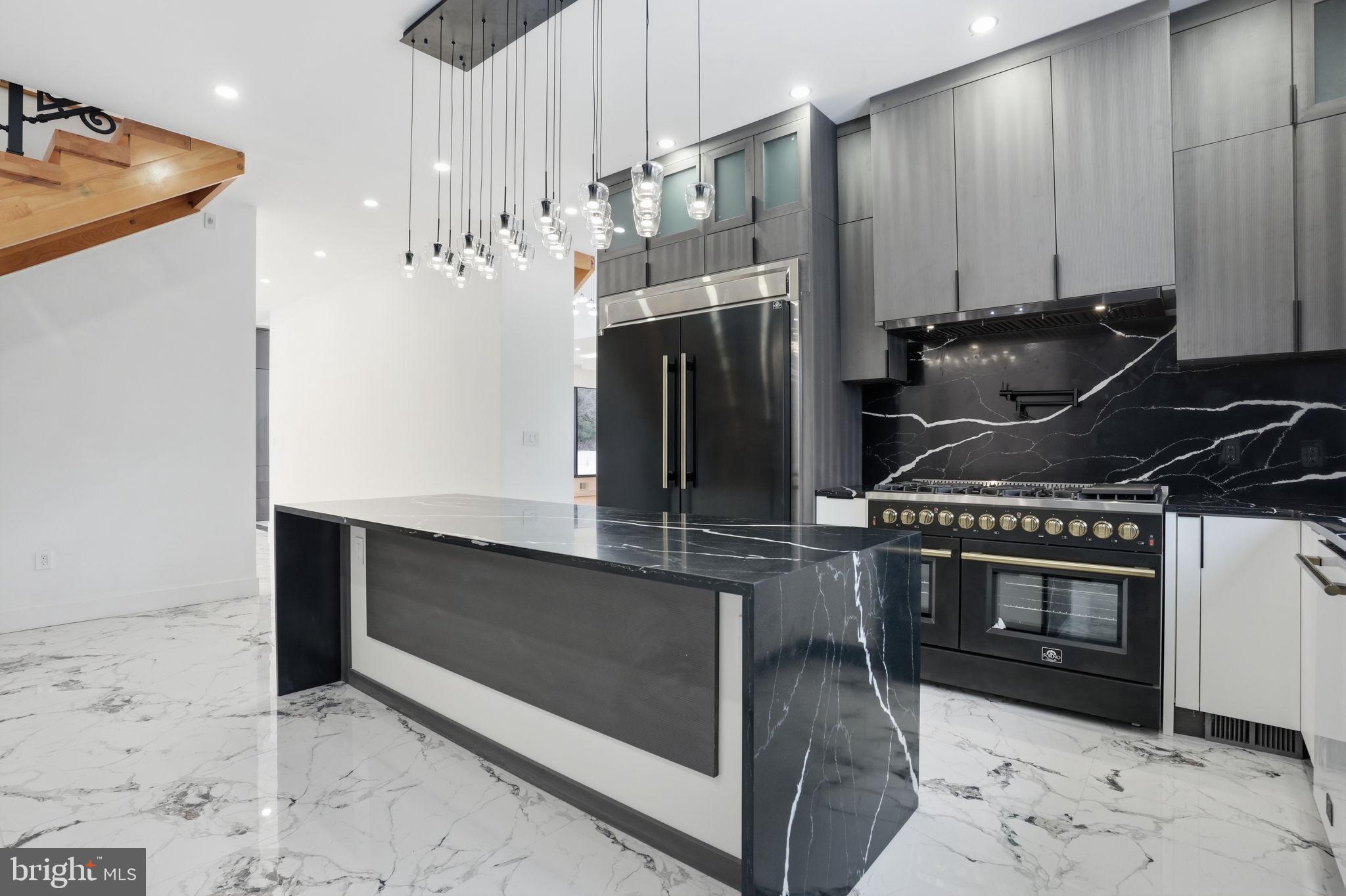 1047 Welsh Road Huntingdon Valley, PA 19006 - Photo 20 of 81