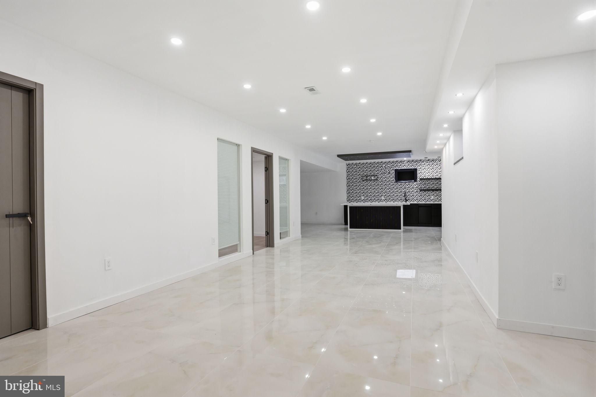 1047 Welsh Road Huntingdon Valley, PA 19006 - Photo 34 of 81