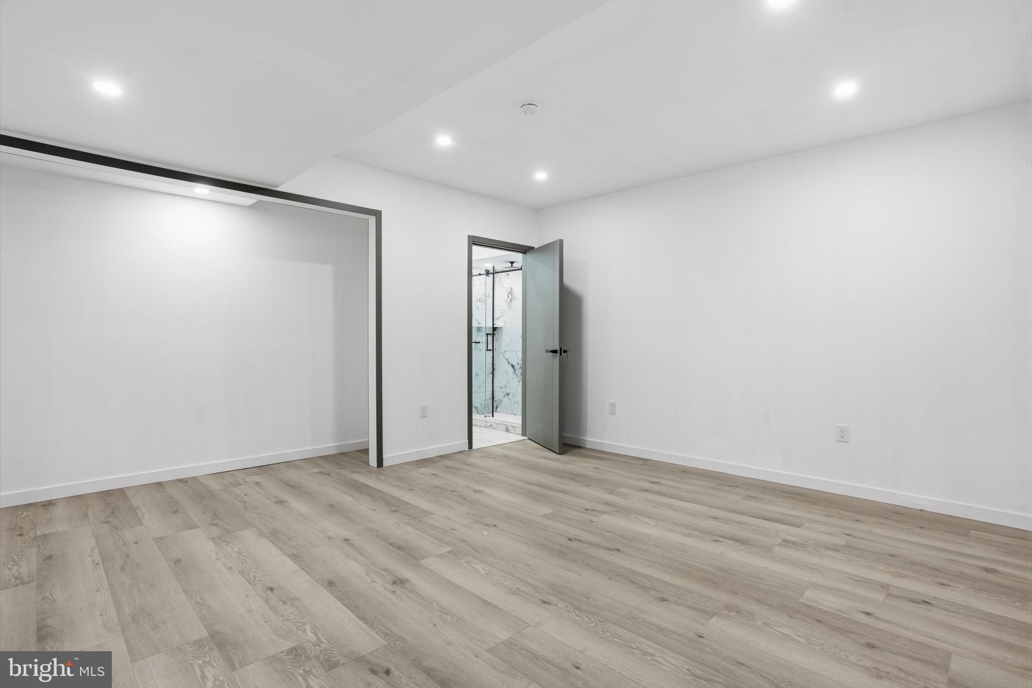 1047 Welsh Road Huntingdon Valley, PA 19006 - Photo 42 of 81