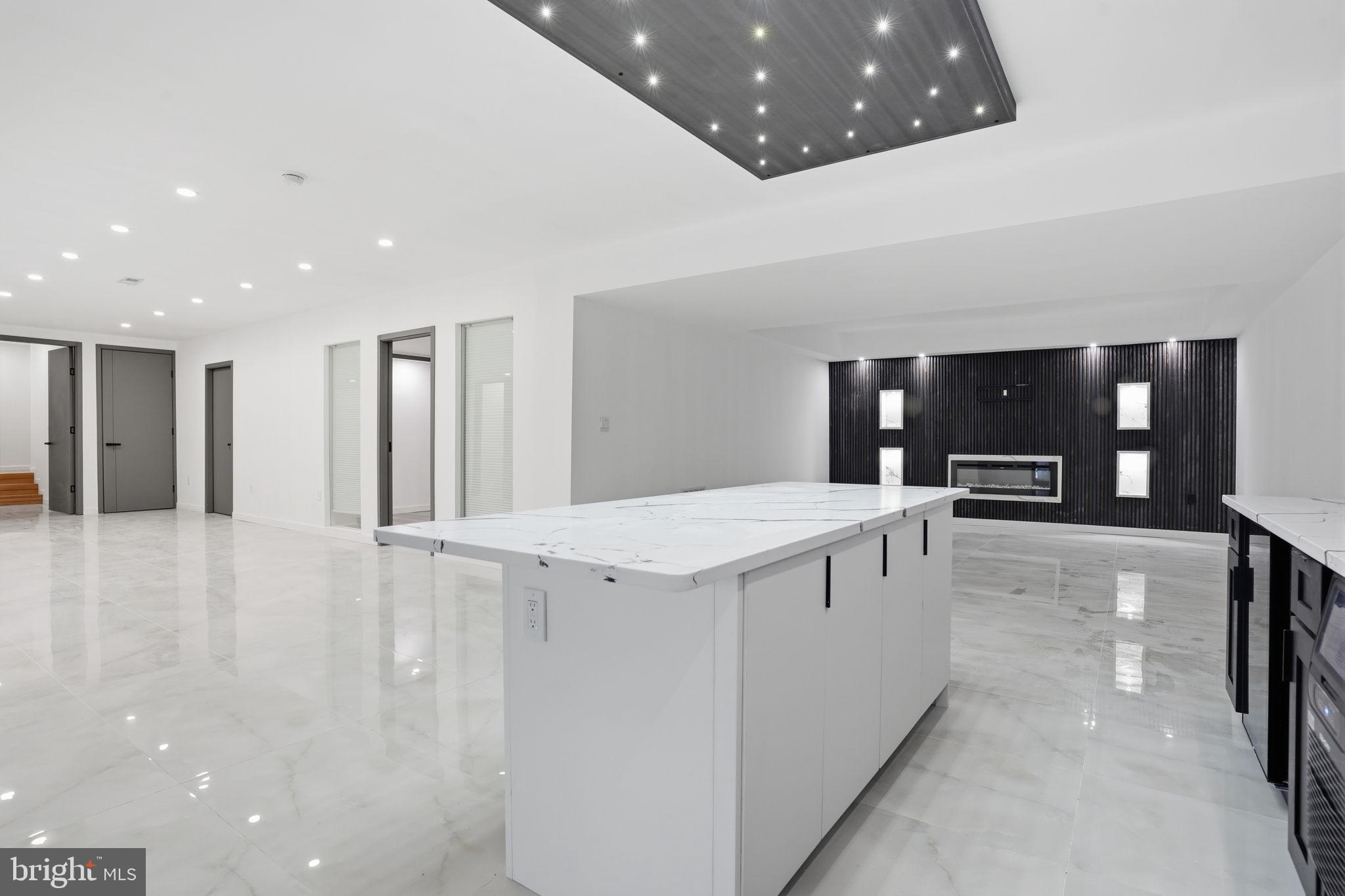 1047 Welsh Road Huntingdon Valley, PA 19006 - Photo 46 of 81