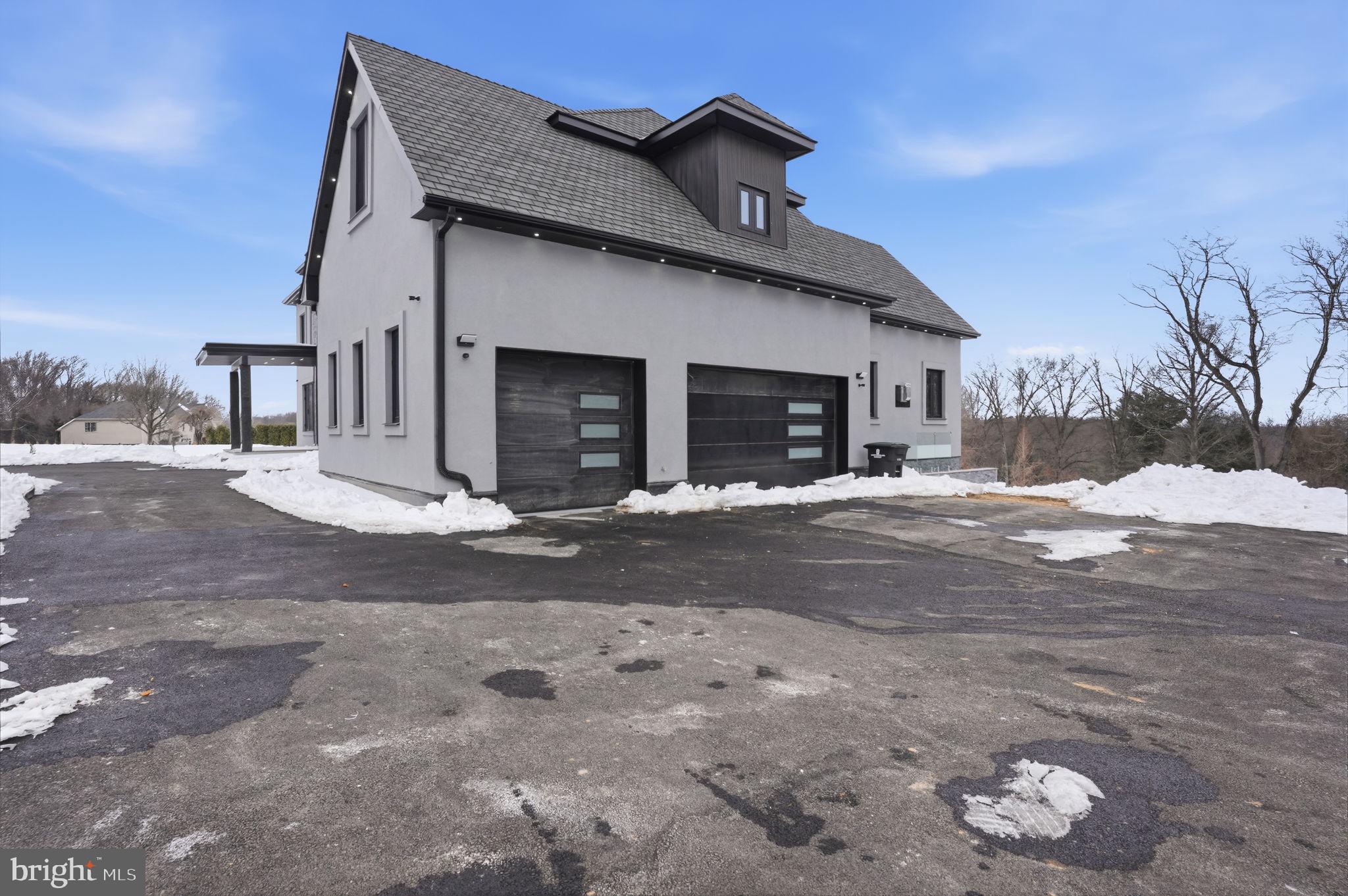 1047 Welsh Road Huntingdon Valley, PA 19006 - Photo 7 of 81