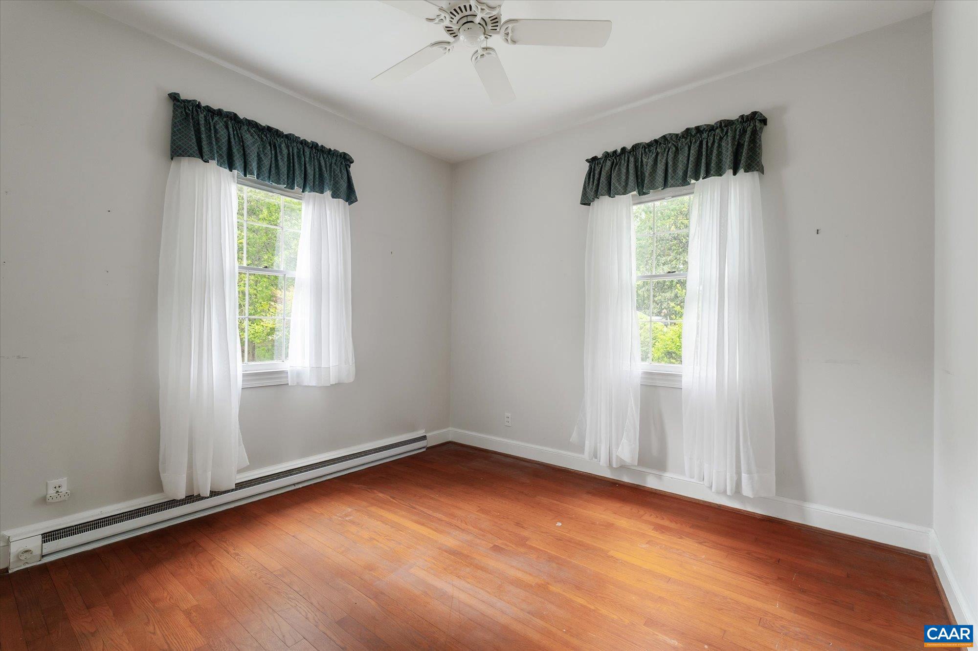 13320 Hackberry Road Orange, VA 22960 - Photo 20 of 47 an empty room with a window
