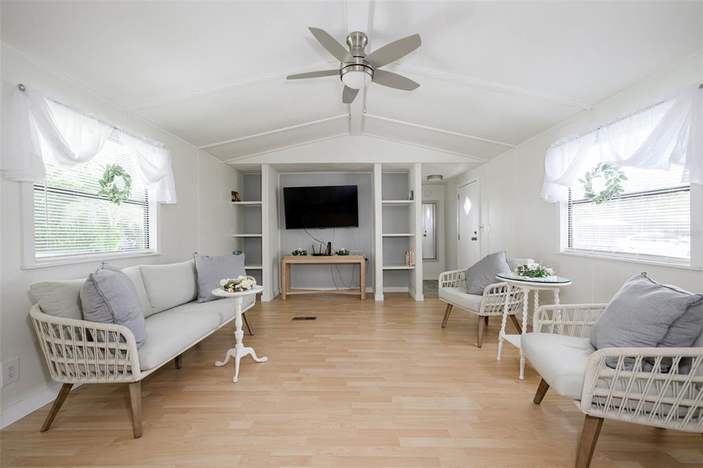 139 Sportsman Road Satsuma, FL 32189 - Photo 10 of 47 Gallery Image 10