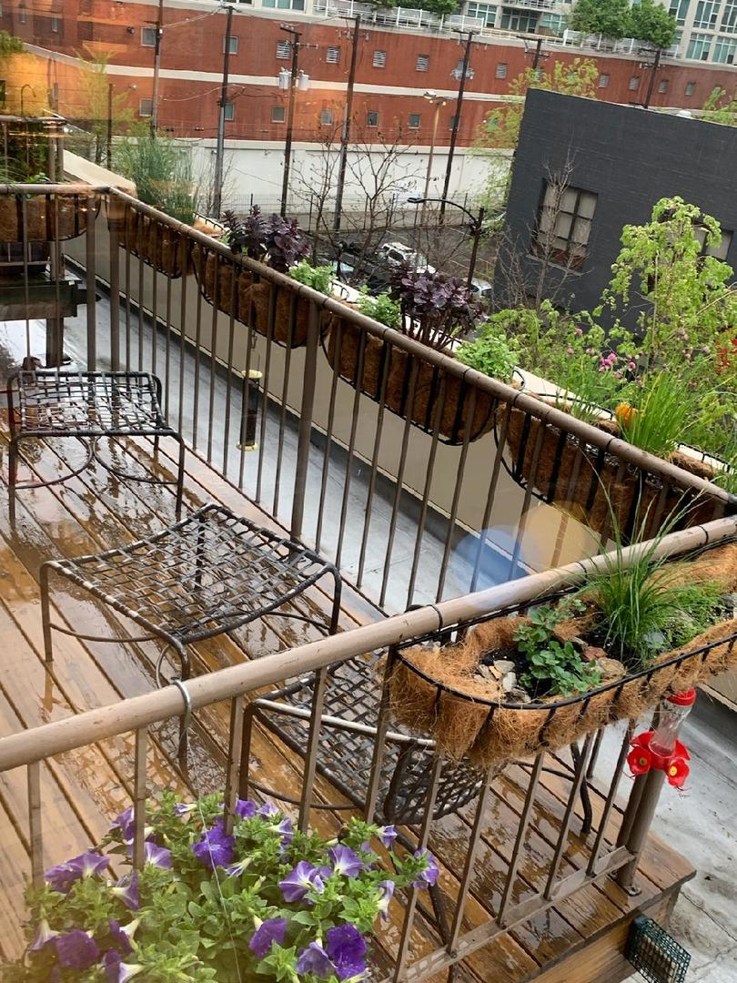 14 North Sangamon Street, Unit 403 Chicago, IL 60607 - Photo 16 of 16 a view of street from balcony